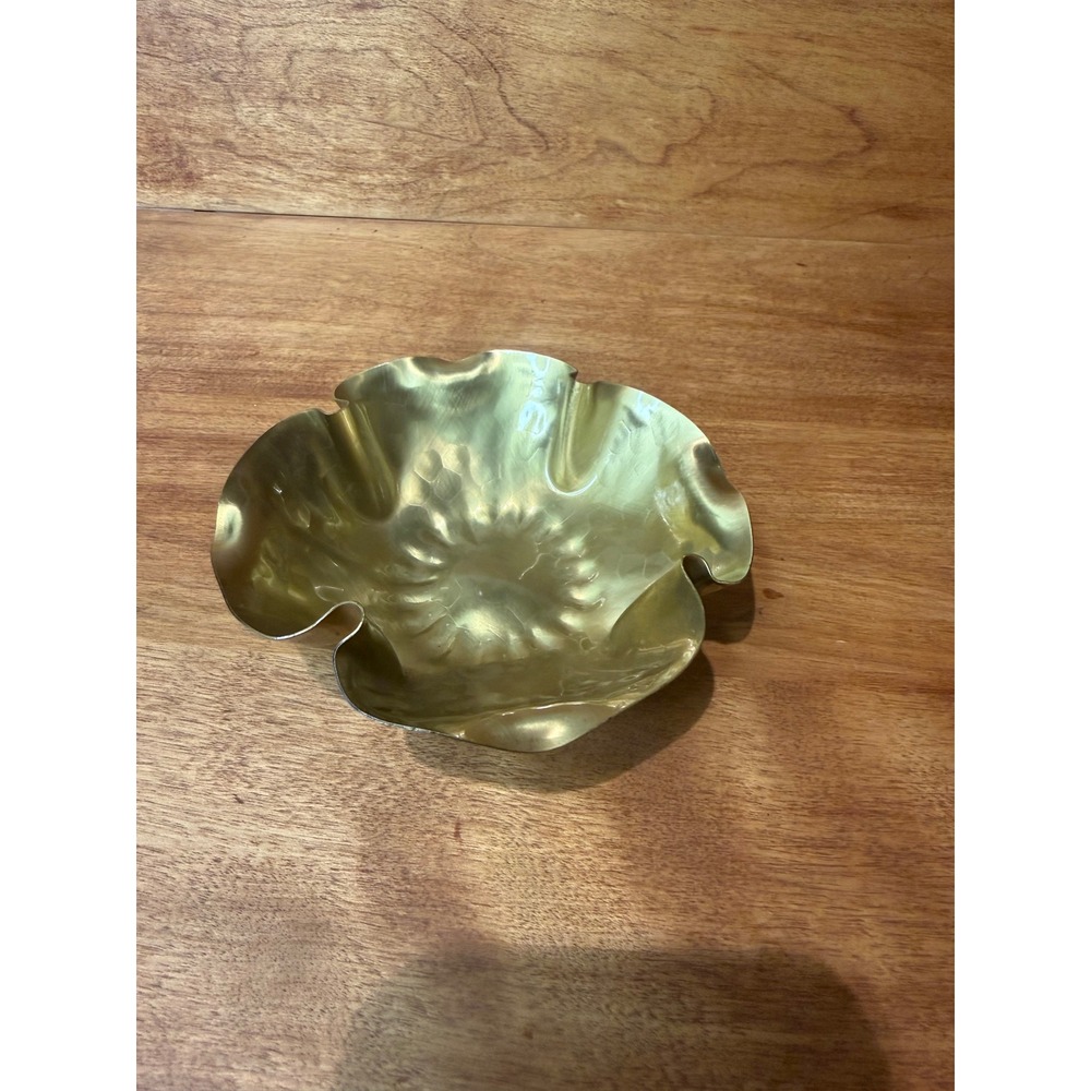 Vintage Brass Retro lotus Flower Bowl trinket dish catch all MCM modern